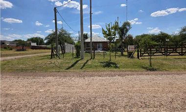 Vendo Quincho con Pileta en Caseros, Entre Ríos.