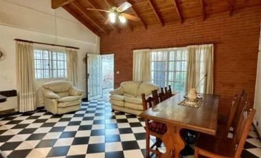 Casa en venta en Villa Dominico