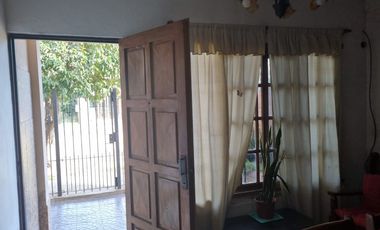 Casa en venta c/ cochera en Rafael Castillo