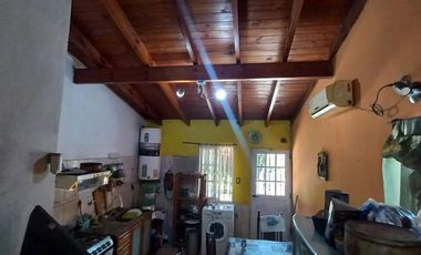 Casa de 4 ambientes en longchamps, a 20m de Espora