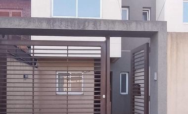 VENTA PH DUPLEX, FLORENCIO VARELA