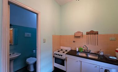 CASA 4 AMBIENTES VENTA EN REMEDIOS DE ESCALADA APT