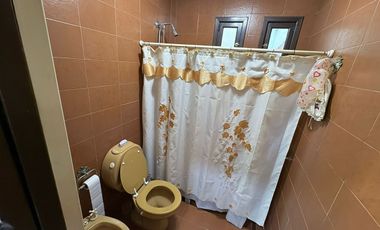 CASA 4 AMBIENTES VENTA EN REMEDIOS DE ESCALADA APT