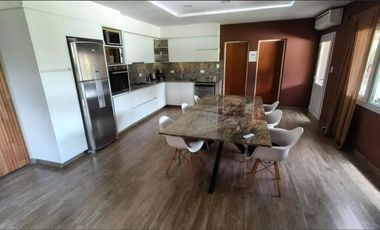 VENTA CASA de 5 AMB AMUEBLADA EN 20 DE JUNIO