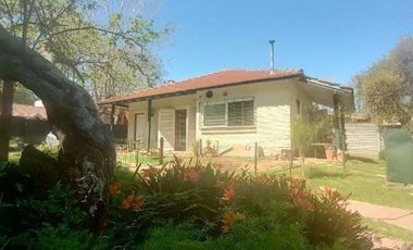 VENTA CASA 3 AMB. JARDIN Y PILETA - RANELAGH ESTE