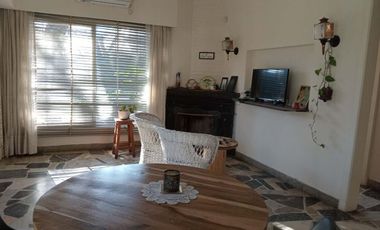 VENTA CASA 3 AMB. JARDIN Y PILETA - RANELAGH ESTE