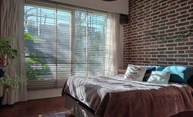 VENTA CASA 3 AMB. JARDIN Y PILETA - RANELAGH ESTE