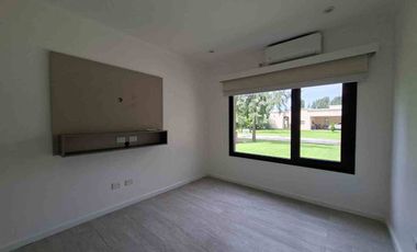 VENTA CASA BARRIO PRINCIPADO SAN VICENTE PILETA