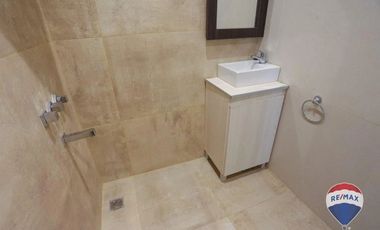 VENTA CASA BARRIO PRINCIPADO SAN VICENTE PILETA