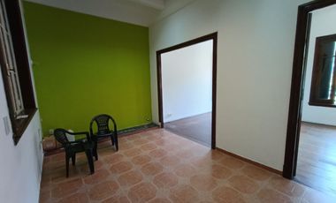 Alquiler Comercial - Piso 8 amb - San Nicolas