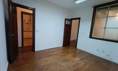 Alquiler Comercial - Piso 8 amb - San Nicolas