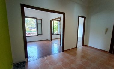 Alquiler Comercial - Piso 8 amb - San Nicolas