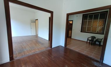 Alquiler Comercial - Piso 8 amb - San Nicolas