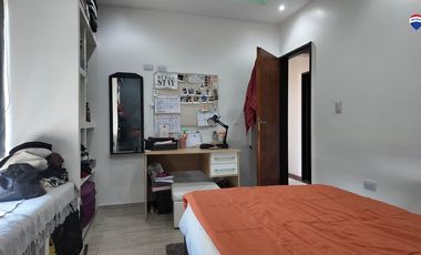 VENTA CASA 6 AMB EN FLORENCIO VARELA