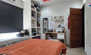 VENTA CASA 6 AMB EN FLORENCIO VARELA