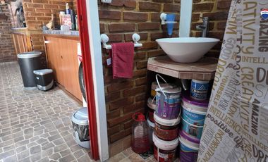 VENTA CASA 6 AMB EN FLORENCIO VARELA