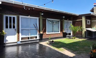 VENTA CASA 6 AMB EN FLORENCIO VARELA