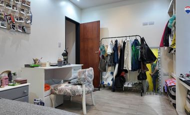 VENTA CASA 6 AMB EN FLORENCIO VARELA