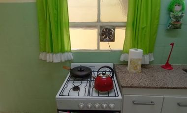 VENTA PH 2 AMB PARQUE CHACABUCO CON PATIO - PB