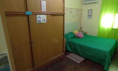 VENTA PH 2 AMB PARQUE CHACABUCO CON PATIO - PB