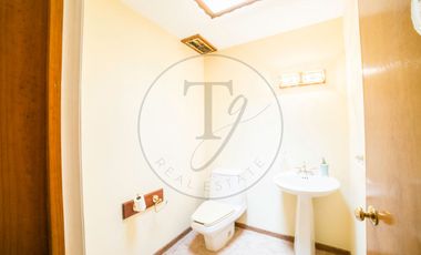 Casa en Renta en Zona Esmeralda, Chiluca