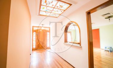 Casa en Renta en Zona Esmeralda, Chiluca