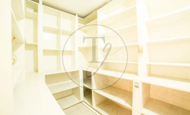 Casa en Renta en Zona Esmeralda, Chiluca