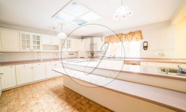 Casa en Renta en Zona Esmeralda, Chiluca