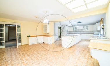 Casa en Renta en Zona Esmeralda, Chiluca