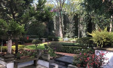 Casa en venta en privada exclusiva de San Jerónimo Lídice