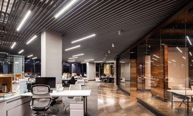 Lujosa oficina en renta de 403m2 en torre corporativa zona Valle Oriente