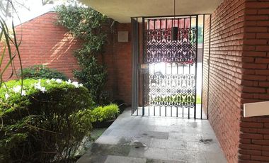 Casa en Venta calle Cerrada en Lomas de Tecamachalco