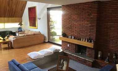 Casa en Venta calle Cerrada en Lomas de Tecamachalco