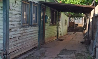 VENTA TERRENO CON CASA PARA REMODELAR – LA FLORIDA