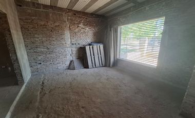 Casa a terminar en Tierra del sueños. Alvear
