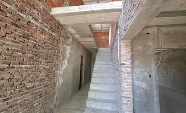 Casa a terminar en Tierra del sueños. Alvear
