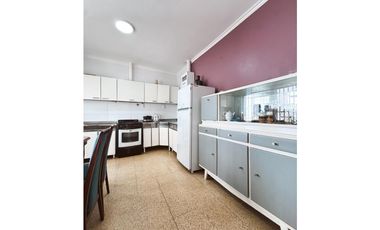 Venta casa dos dormitorios calle 25 de Mayo