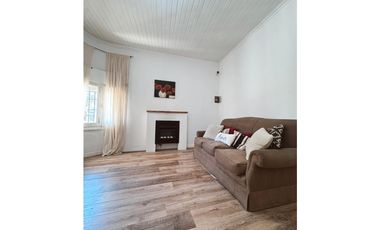 Venta casa dos dormitorios calle 25 de Mayo