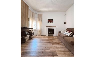 Venta casa dos dormitorios calle 25 de Mayo