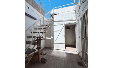 Venta casa dos dormitorios calle 25 de Mayo