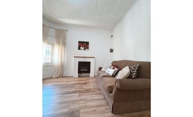 Venta casa dos dormitorios calle 25 de Mayo