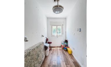 Venta casa dos dormitorios calle 25 de Mayo