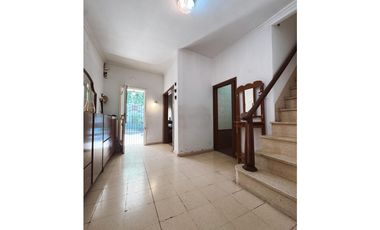 Venta casa dos dormitorios calle 25 de Mayo