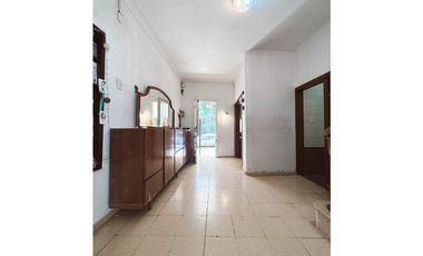 Venta casa dos dormitorios calle 25 de Mayo