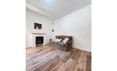 Venta casa dos dormitorios calle 25 de Mayo