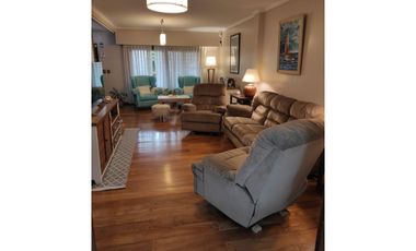 CASA EN VENTA EN RAMOS MEJIA SUR!!