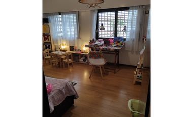 CASA EN VENTA EN RAMOS MEJIA SUR!!