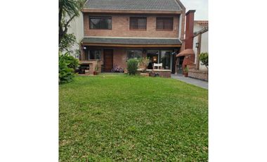 CASA EN VENTA EN RAMOS MEJIA SUR!!