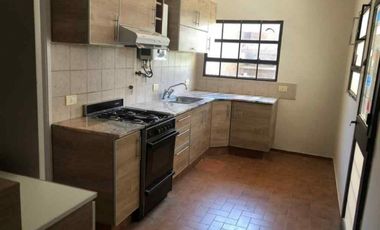 Casa en Venta de 4 Dor. | 7 Amb. B° Bajo Palermo -z. norte córdoba
