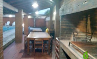 Casa en Venta de 3 Dor. | 8 Amb. B° San Alfonso - Villa Allende - Cba.